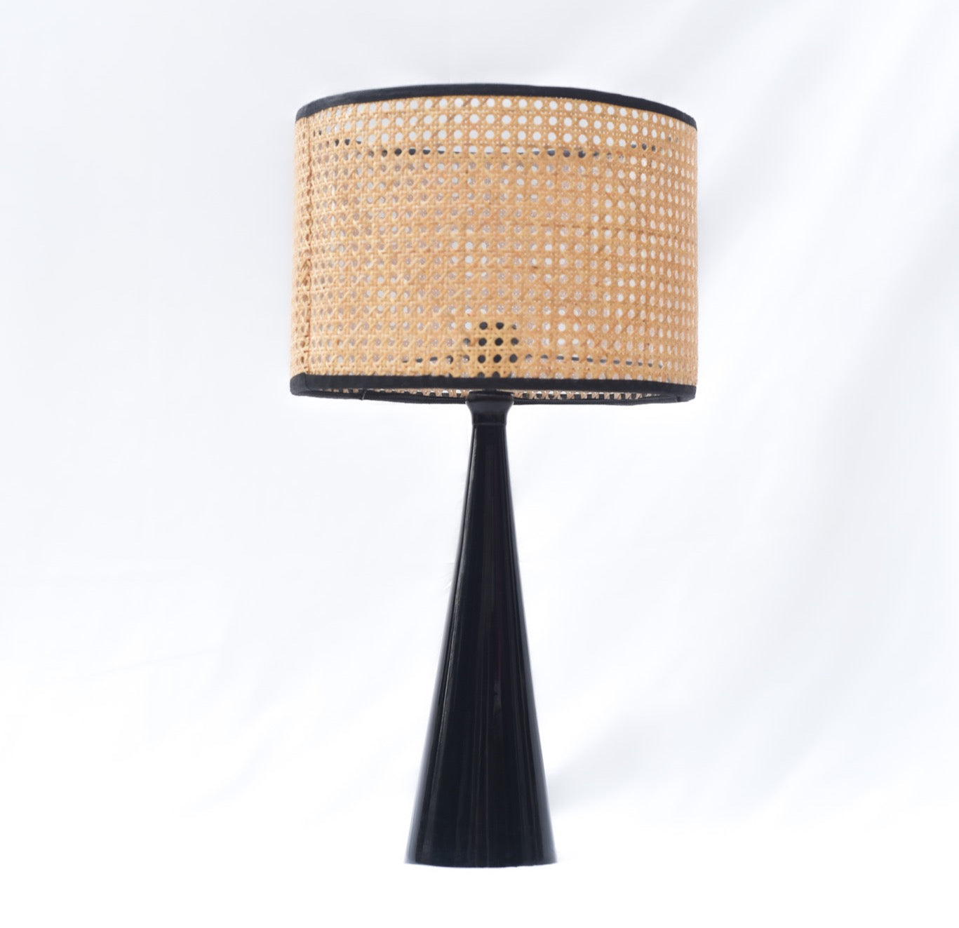 Ebony Rattan Table Lamp