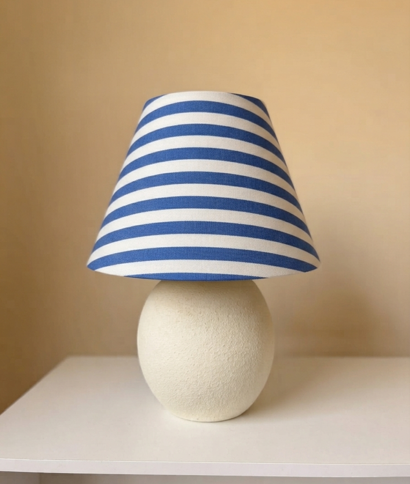 Rustic Chic Table lamp